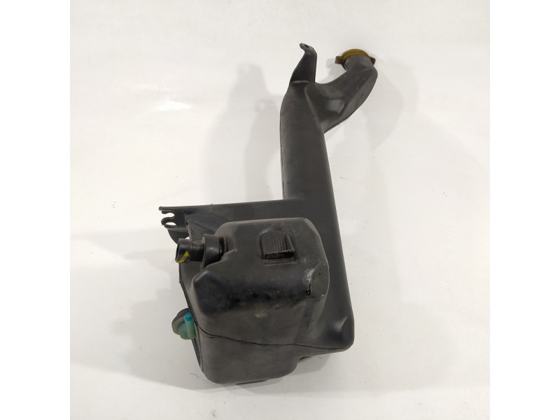 Recambio de deposito limpia para opel zafira b enjoy plus referencia OEM IAM 644500993  
