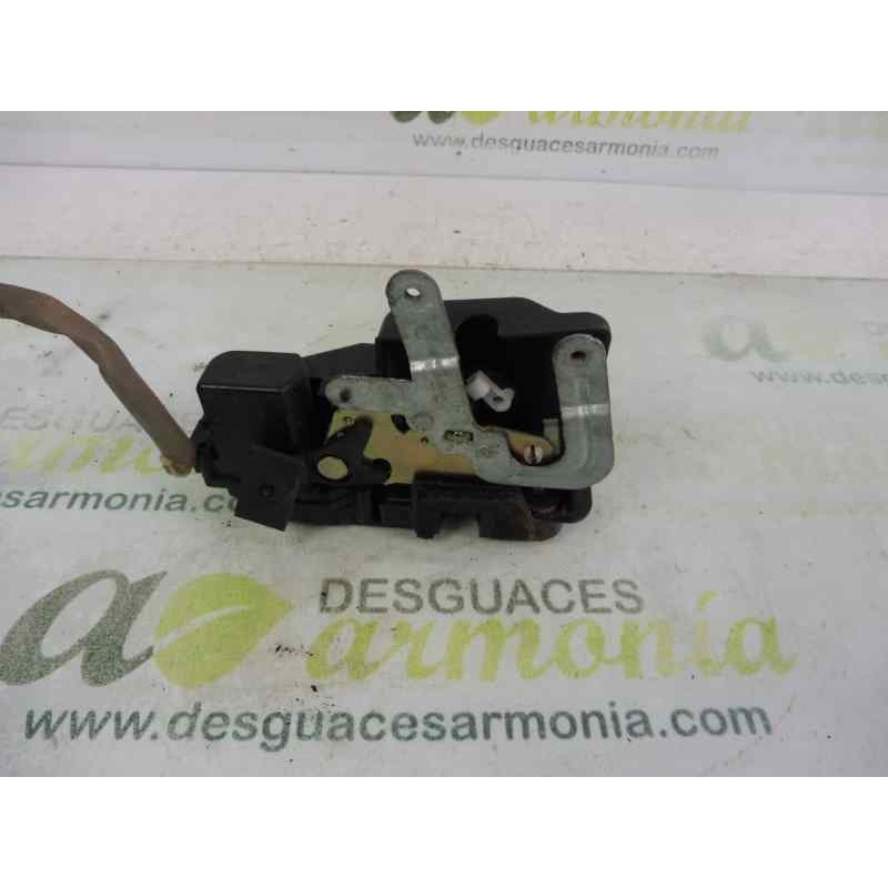 Recambio de cerradura puerta trasera derecha para kia cerato 2.0 ex familiar (5-ptas.) referencia OEM IAM 814202F020  