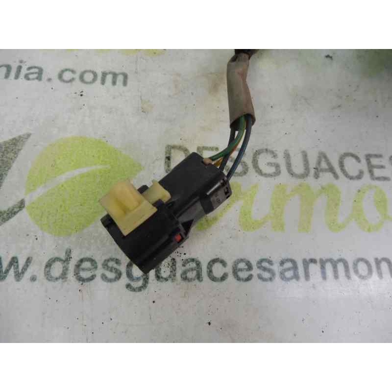 Recambio de cerradura puerta trasera derecha para kia cerato 2.0 ex familiar (5-ptas.) referencia OEM IAM 814202F020  