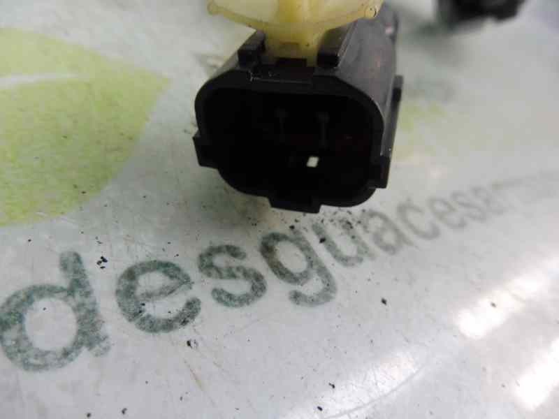 Recambio de cerradura puerta trasera derecha para kia cerato 2.0 ex familiar (5-ptas.) referencia OEM IAM 814202F020  