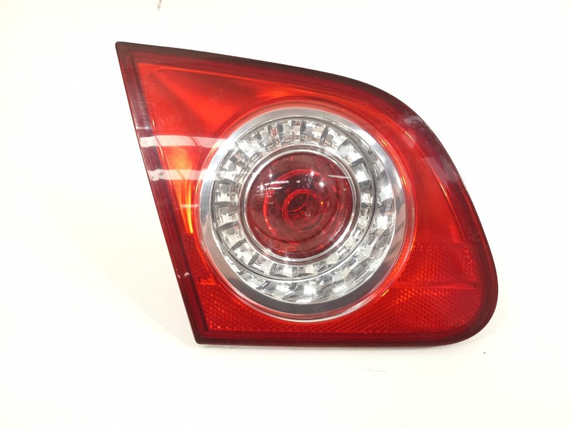 Recambio de piloto trasero izquierdo en porton para volkswagen passat berlina (3c2) advance referencia OEM IAM 3C5945093E  