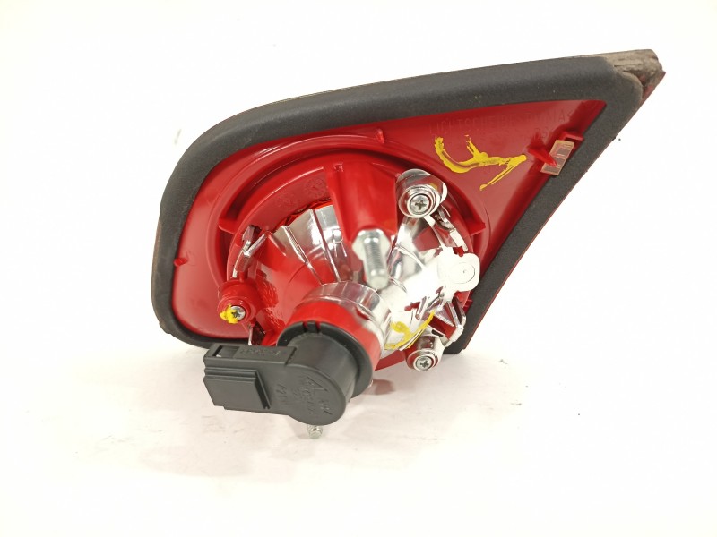 Recambio de piloto trasero izquierdo en porton para volkswagen passat berlina (3c2) advance referencia OEM IAM 3C5945093E  