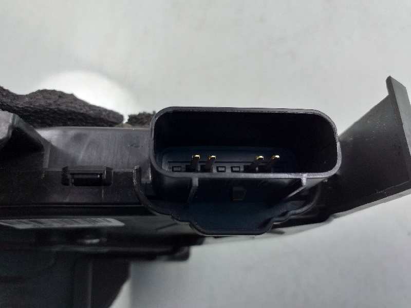 Recambio de cerradura puerta trasera izquierda para kia rio (yb) tech referencia OEM IAM 81410H8010HGF  