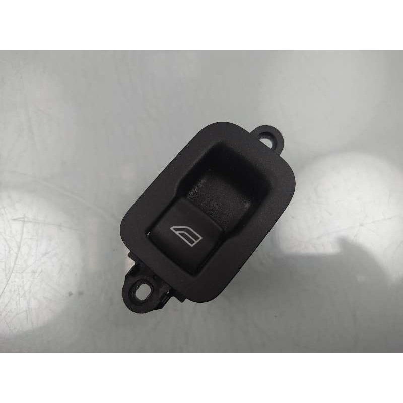 Recambio de mando elevalunas trasero izquierdo para volvo s40 berlina d5 kinetic referencia OEM IAM 30774163  