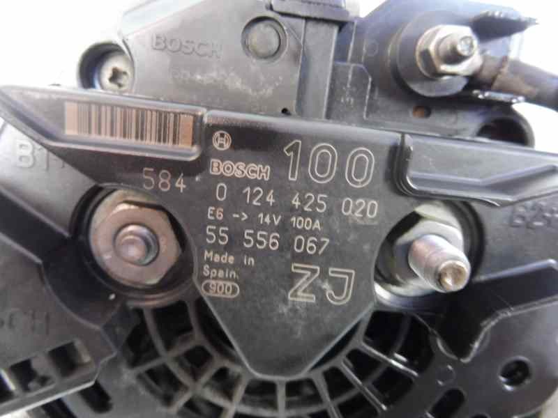 Recambio de alternador para opel astra h berlina enjoy referencia OEM IAM 55556067 0124425020 