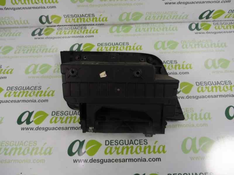 Recambio de guantera para seat leon (1p1) sport limited referencia OEM IAM 1P1857103 1P1857095 