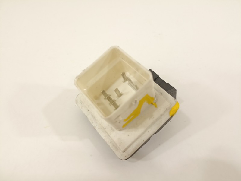 Recambio de caja precalentamiento para renault express rjk/fd0/ab6ua1ec2110 referencia OEM IAM 110679886R A6089000200 
