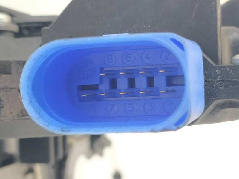 Recambio de cerradura puerta delantera izquierda para volkswagen caddy ka/kb (2k) maxi furg. referencia OEM IAM 3D1837015AP  