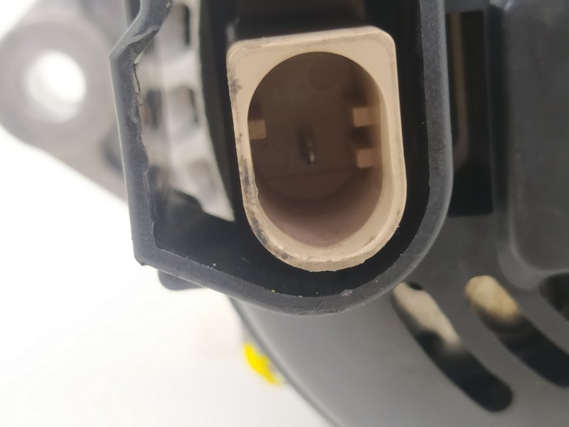 Recambio de alternador para jaguar xf 4.2 v8 premium luxury referencia OEM IAM A6600S  