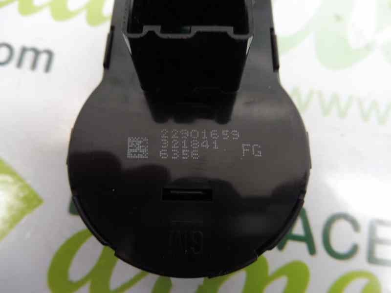 Recambio de mando luces para opel insignia berlina excellence referencia OEM IAM 22901659  