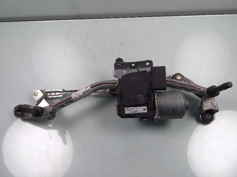 Recambio de motor limpia delantero para ford fiesta (ce1) cool&connect referencia OEM IAM H1BB17500AD H1BB17504AD 3397021937