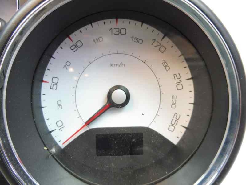 Recambio de cuadro instrumentos para peugeot 308 premium referencia OEM IAM 9664376980 503001556202 