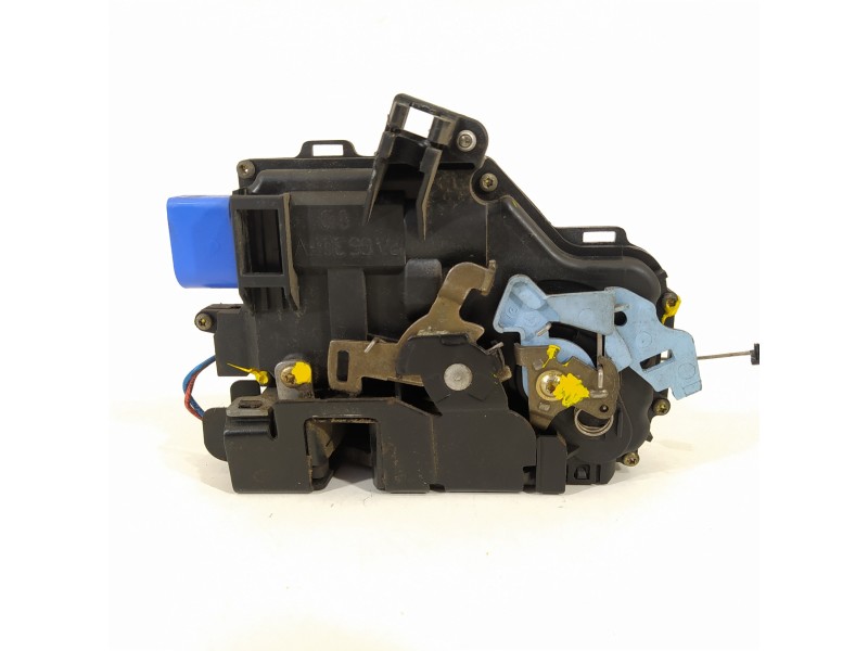 Recambio de cerradura puerta delantera derecha para volkswagen caddy ka/kb (2k) kombi referencia OEM IAM 3D1837016  