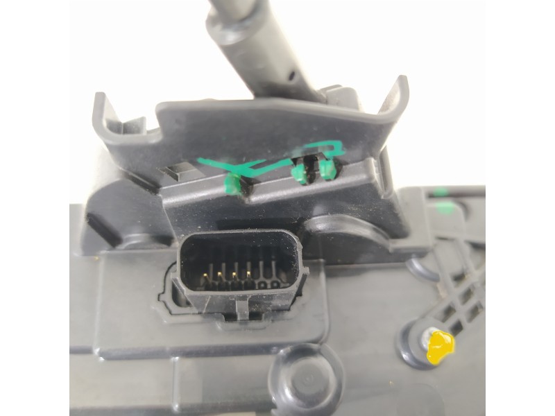 Recambio de cerradura puerta trasera derecha para ford fiesta (ce1) cool&connect referencia OEM IAM H1BAA26412CB  