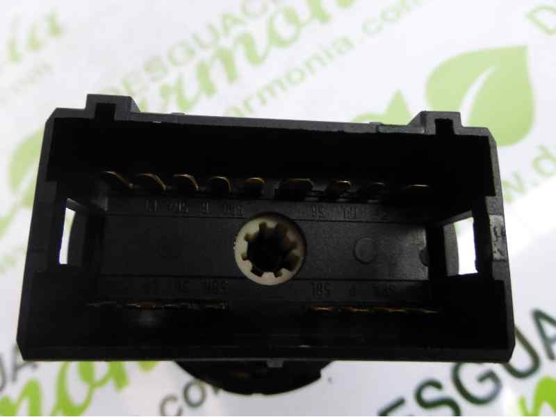 Recambio de mando luces para volkswagen polo (9n1) conceptline referencia OEM IAM 6Q0941531C  