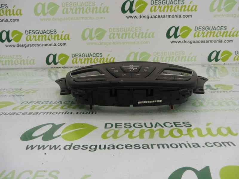 Recambio de mando climatizador para opel insignia berlina excellence referencia OEM IAM 26202381  