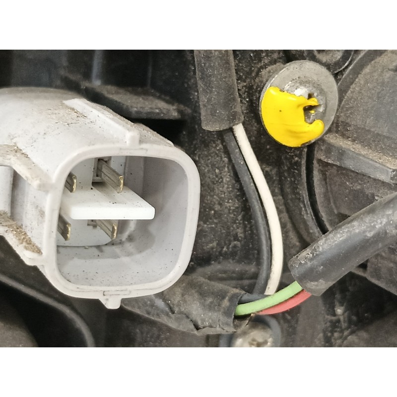 Recambio de piloto trasero izquierdo para toyota c-hr hybrid active referencia OEM IAM 81560F4010  