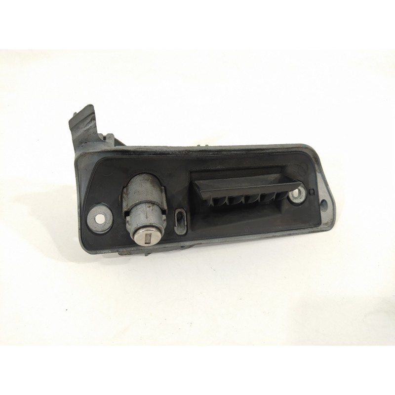 Recambio de maneta exterior porton para volkswagen caddy ka/kb (2k) maxi furg. referencia OEM IAM 2K0827565  