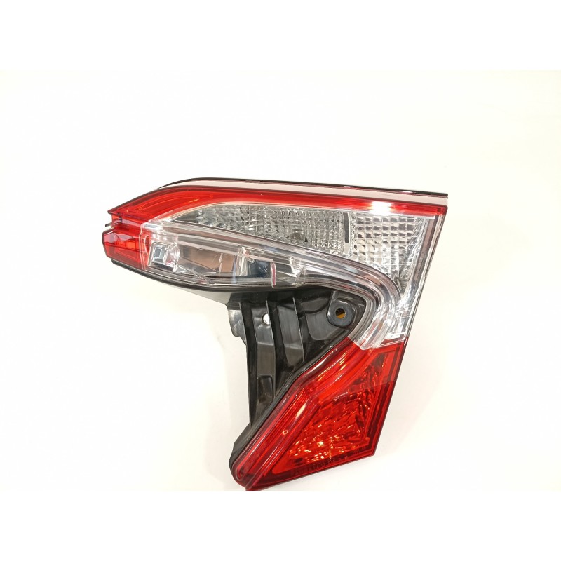 Recambio de piloto trasero derecho en porton para toyota c-hr hybrid active referencia OEM IAM 81580F4010 81581F4010 