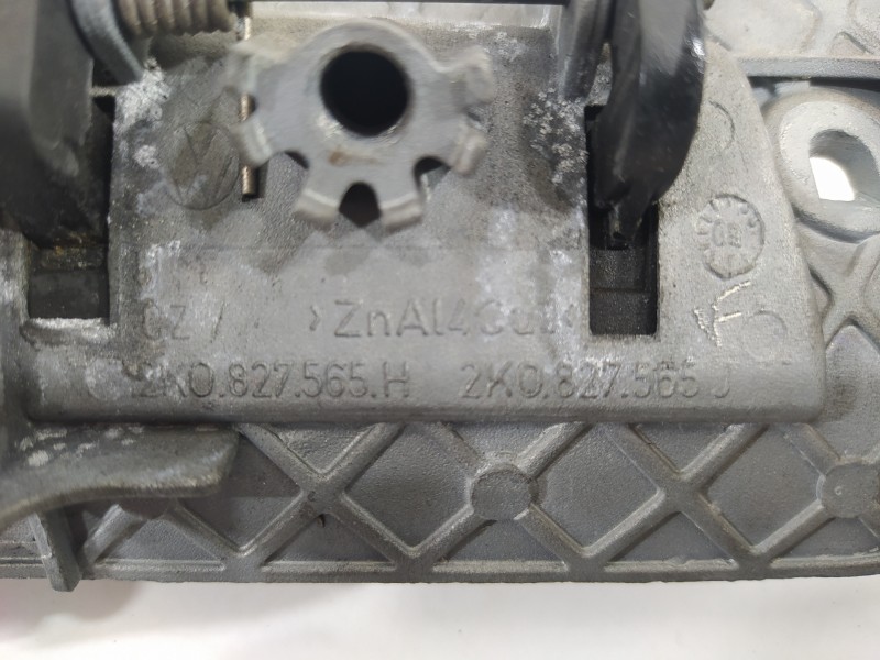 Recambio de maneta exterior porton para volkswagen caddy ka/kb (2k) maxi furg. referencia OEM IAM 2K0827565  