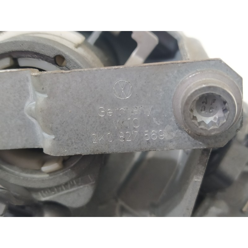 Recambio de maneta exterior porton para volkswagen caddy ka/kb (2k) maxi furg. referencia OEM IAM 2K0827565  