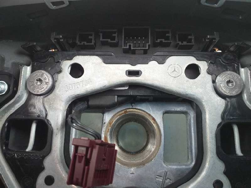 Recambio de volante para mercedes-benz clase b (w246) b 200 cdi (246.208) referencia OEM IAM A0014609503 00183205548 