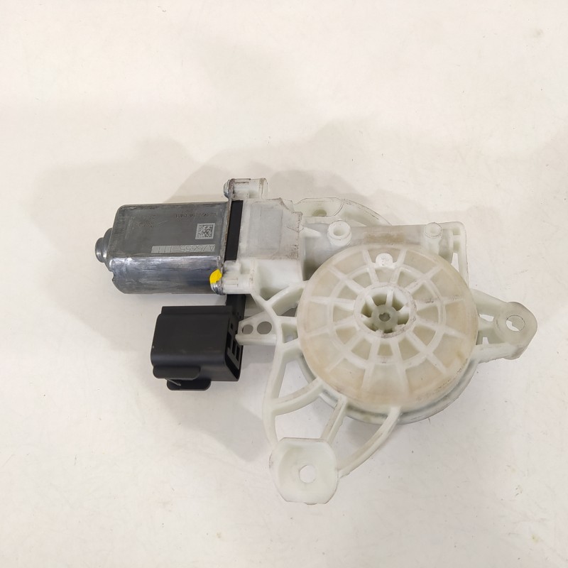 Recambio de motor elevalunas delantero derecho para ford fiesta (ce1) cool&connect referencia OEM IAM A75655111  