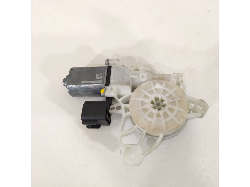 Recambio de motor elevalunas delantero derecho para ford fiesta (ce1) cool&connect referencia OEM IAM A75655111  