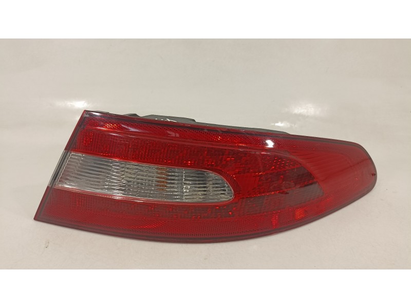 Recambio de piloto trasero derecho para jaguar xf 4.2 v8 premium luxury referencia OEM IAM   