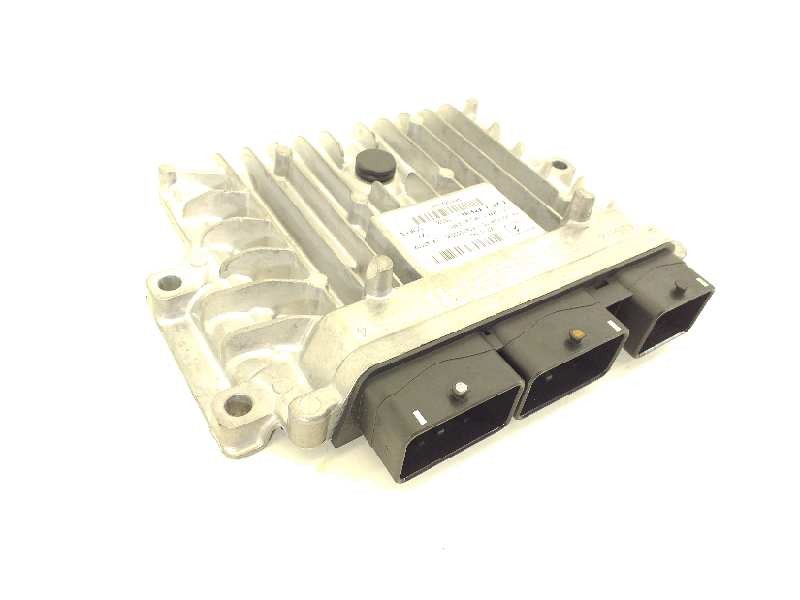 Recambio de centralita motor uce para citroën c5 berlina premier referencia OEM IAM 9665843380 28147602 9663548180