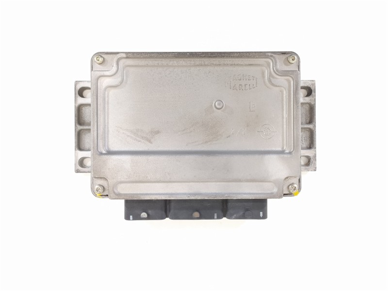 Recambio de centralita motor uce para peugeot 206 berlina xt referencia OEM IAM 9654722680 9647498180 16712054