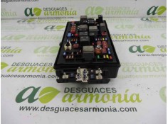Recambio de caja reles / fusibles para opel insignia berlina excellence referencia OEM IAM 529050199   2