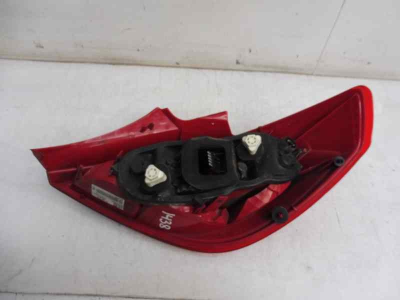 Recambio de piloto trasero izquierdo para opel corsa d expression referencia OEM IAM 13186350  