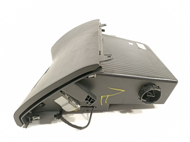 Recambio de guantera para peugeot 308 sw active referencia OEM IAM 9677995177  