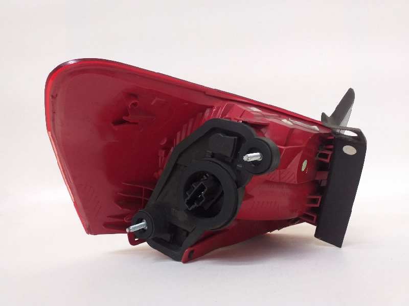 Recambio de piloto trasero derecho para citroën c5 berlina premier referencia OEM IAM 9681063680  