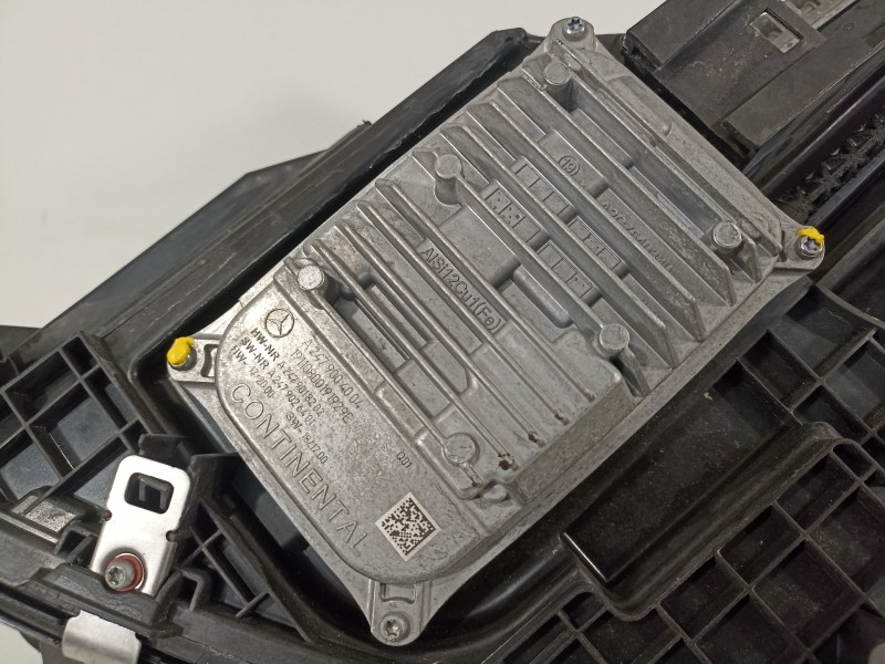 Recambio de faro derecho para mercedes-benz clase gle (bm 167)(09.2018) gle 350 de 4matic (167.117) referencia OEM IAM A16790666