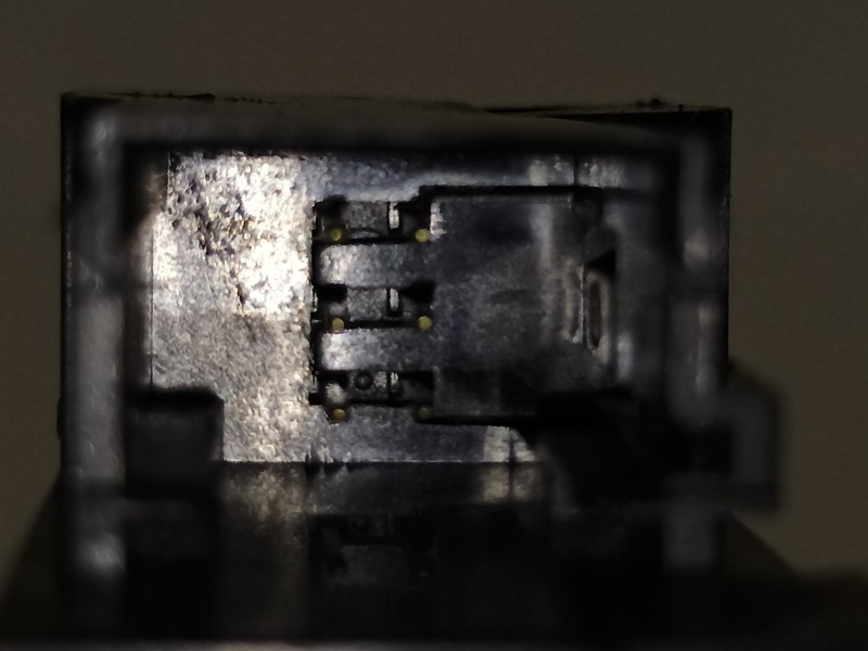 Recambio de mando multifuncion para peugeot 308 sw active referencia OEM IAM 98019840ZD  