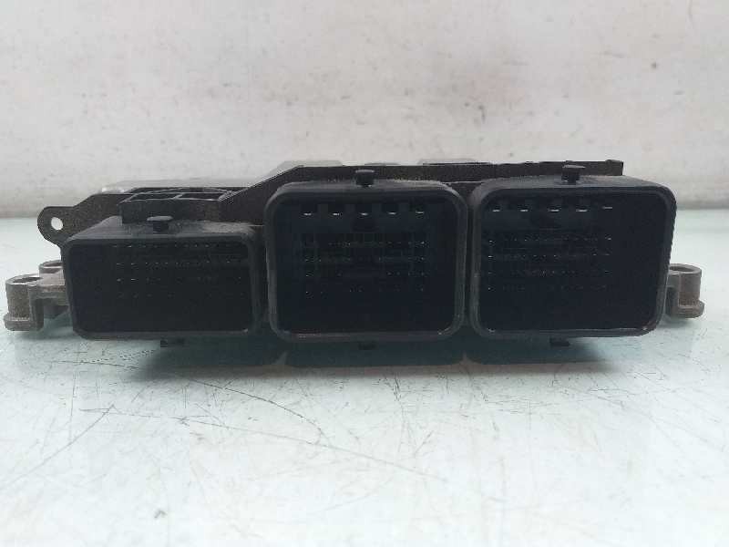 Recambio de centralita motor uce para citroën berlingo cuadro l1 referencia OEM IAM 9807885980 0281030546 9666729580