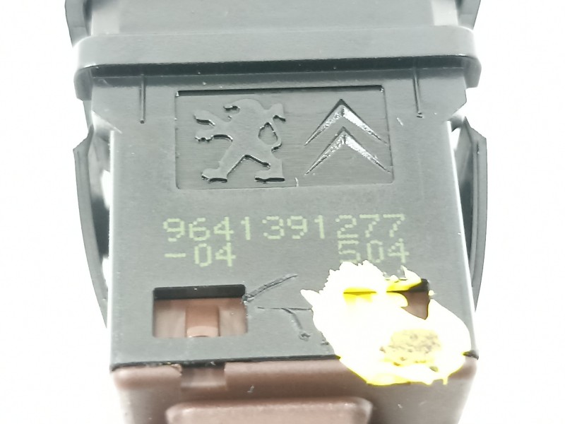 Recambio de interruptor para peugeot 308 sw active referencia OEM IAM 9641391277  