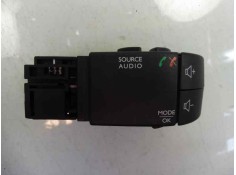 Recambio de mando multifuncion para dacia sandero stepway referencia OEM IAM 255522448R   2