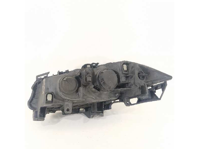 Recambio de faro derecho para renault megane ii berlina 5p confort dynamique referencia OEM IAM 8200476431 89307003 