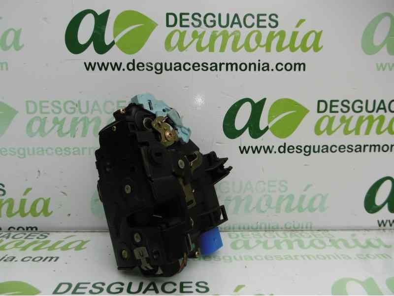 Recambio de cerradura puerta trasera izquierda para skoda octavia combi (1z5) trend referencia OEM IAM 7L0839015  