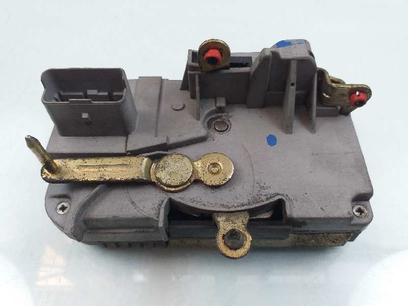 Recambio de cerradura puerta delantera derecha para peugeot expert kasten standard 2.0 hdi (dw10bted) referencia OEM IAM   