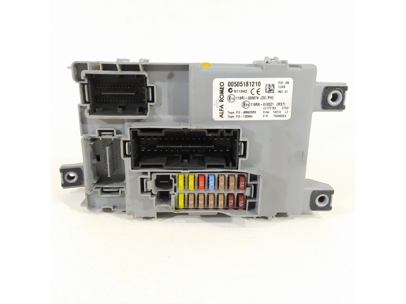 Recambio de caja reles / fusibles para alfa romeo mito (145) progression referencia OEM IAM 00505181210 28177152 