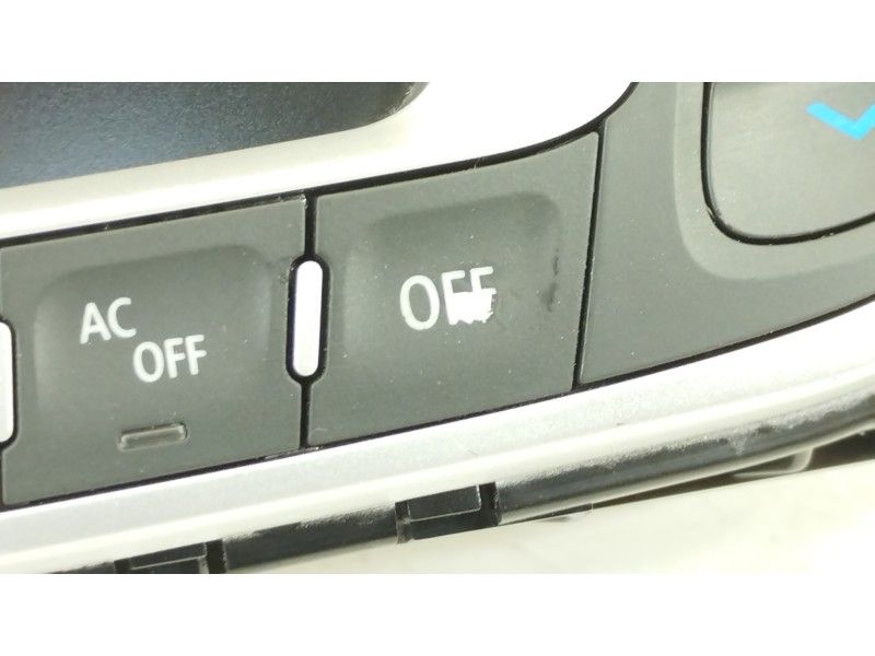 Recambio de mando climatizador para renault megane iii berlina 5 p dynamique referencia OEM IAM 275103596R E1068420 