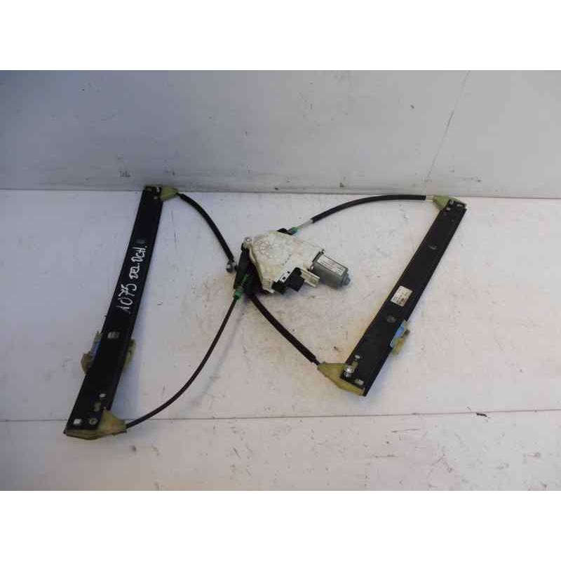 Recambio de elevalunas delantero derecho para audi a4 ber. (b8) básico referencia OEM IAM 8K0837462 8K0959802 