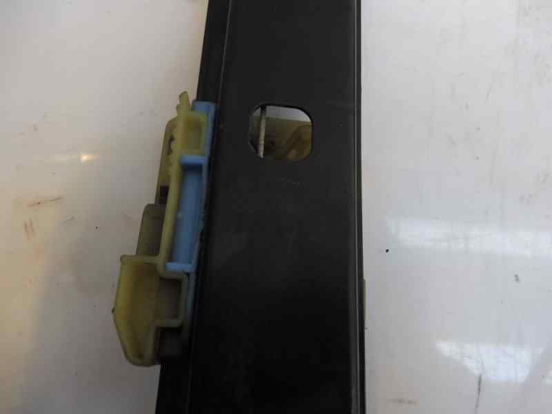 Recambio de elevalunas delantero derecho para audi a4 ber. (b8) básico referencia OEM IAM 8K0837462 8K0959802 