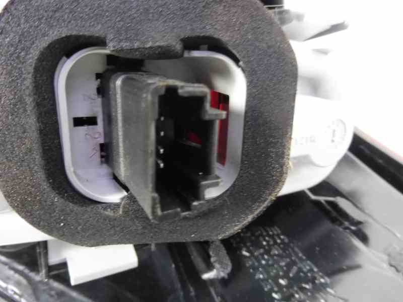 Recambio de piloto trasero izquierdo para citroën c4 picasso exclusive referencia OEM IAM 9673164880  