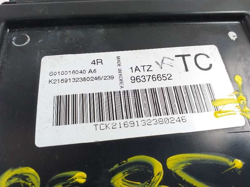 Recambio de centralita motor uce para daewoo kalos 1.2 se referencia OEM IAM 96376652  