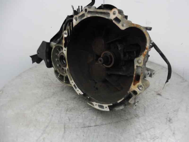 Recambio de caja cambios para kia carens (un) active referencia OEM IAM S620JC 007441 M5GF2